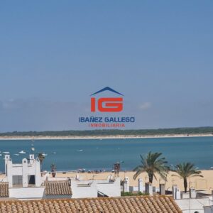 APARTAMENTO EN VENTA CON TERRAZA Y PISCINA